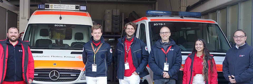 Unser Bild (v.l.n.r): Martin Kainz, David Heitmann (Teamleiter), Cy Wilmsmann, Julian Köhne, Shila Gölge (alle Firma Kober, Aalen) und Kreisgeschäftsführer Steffen Blaschek Unser Bild (v.l.n.r): Martin Kainz, David Heitmann (Teamleiter), Cy Wilmsmann, Julian Köhne, Shila Gölge (alle Firma Kober, Aalen) und Kreisgeschäftsführer Steffen Blaschek